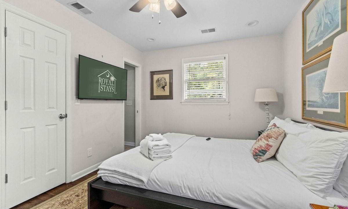 Photo of Bedroom in Scanlonville