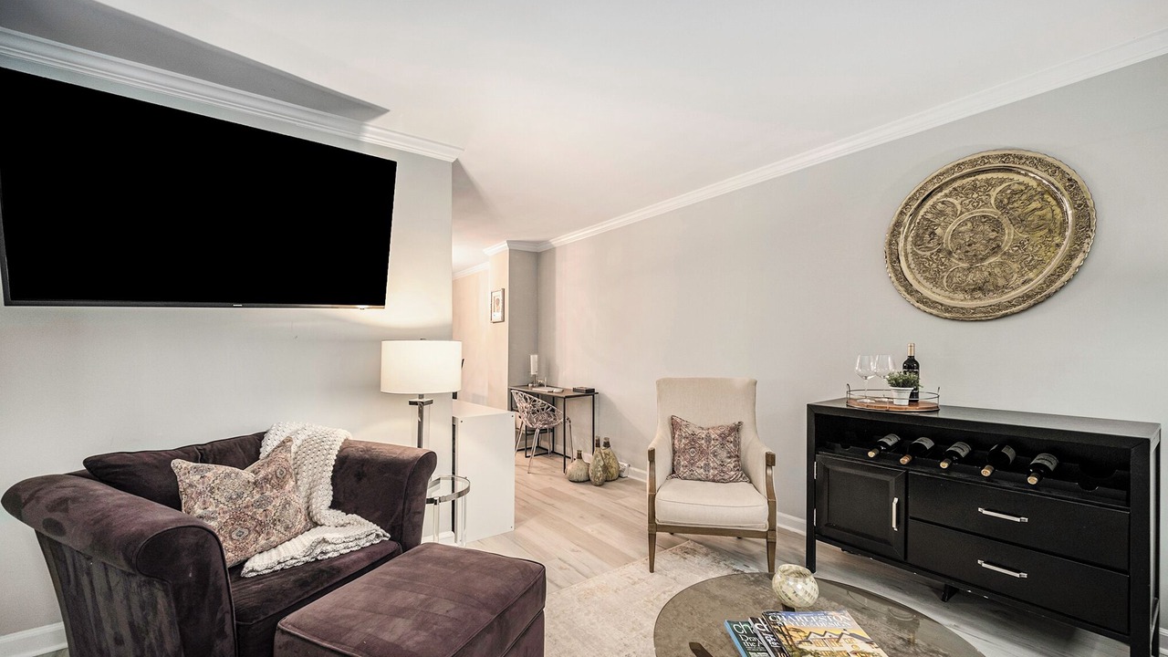 Photo of Livingroom in Mount Pleasant