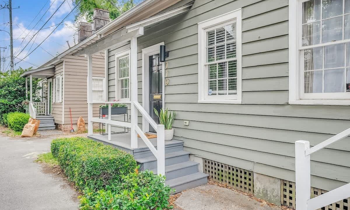 Photo of Others in Savannah Victorian District
