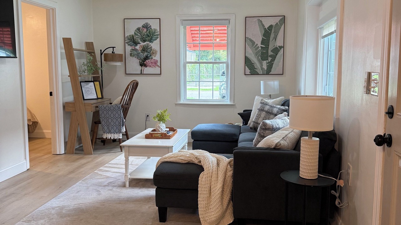 Photo of Livingroom in North Charleston