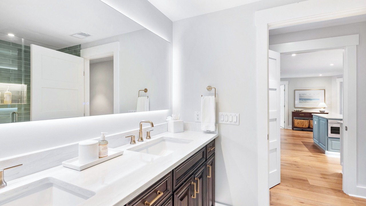Photo of Bathroom in South Beach