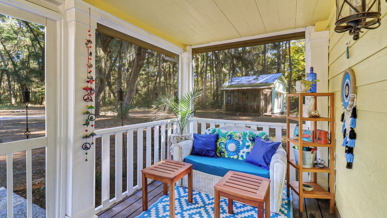 Photo of Patio Balcony in Melrose Plantation