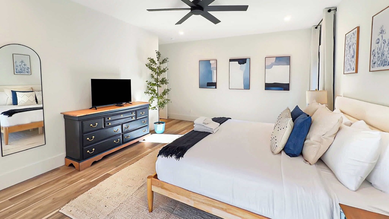 Photo of Bedroom in Charleston