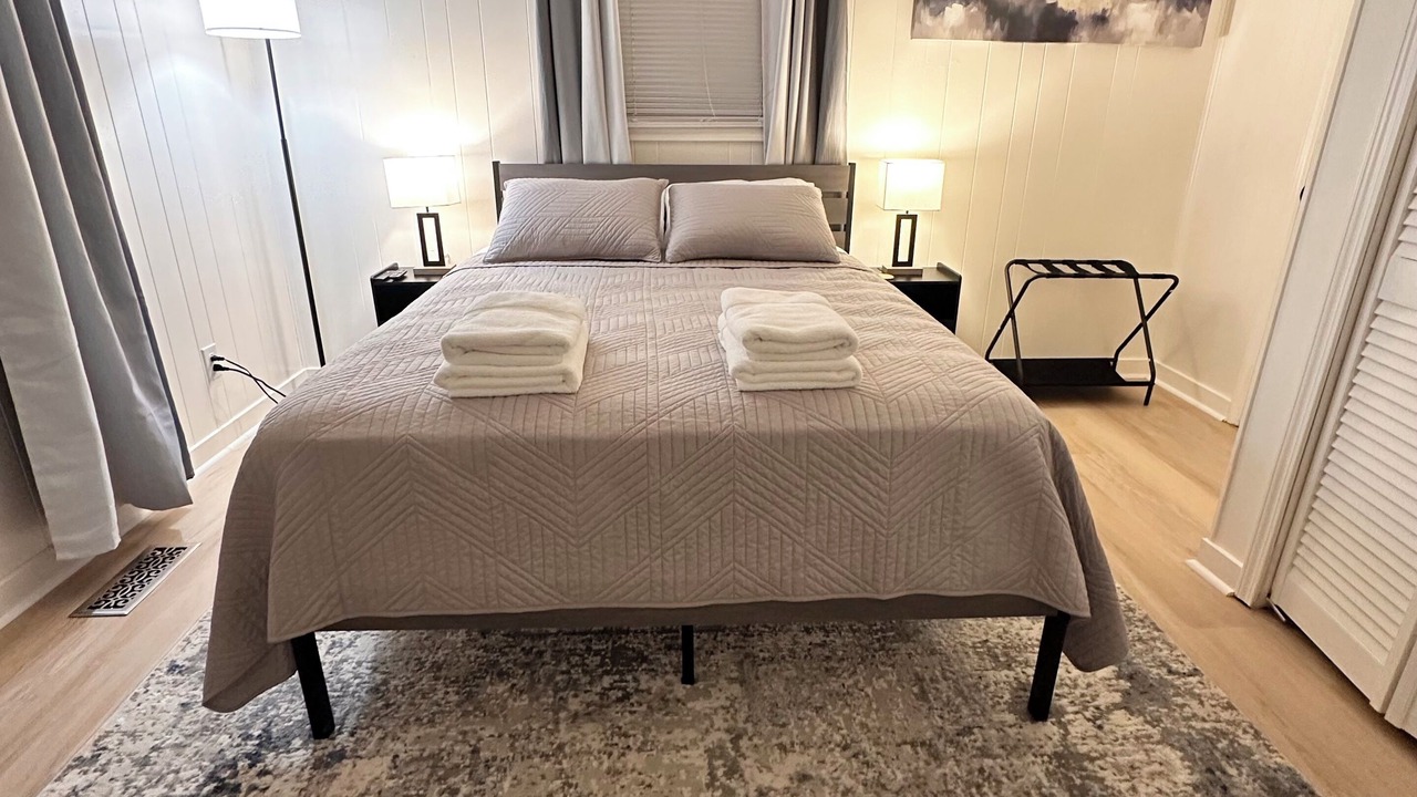 Photo of Bedroom in Toddville Road
