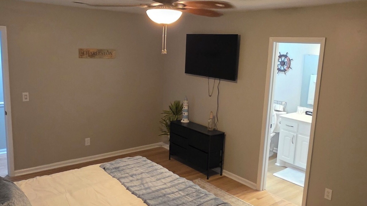 Photo of Bedroom in Summerville