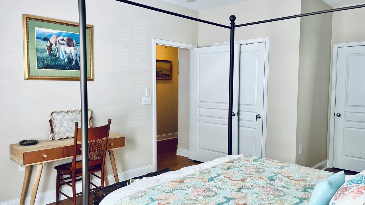 Photo of Bedroom in Mount Pleasant