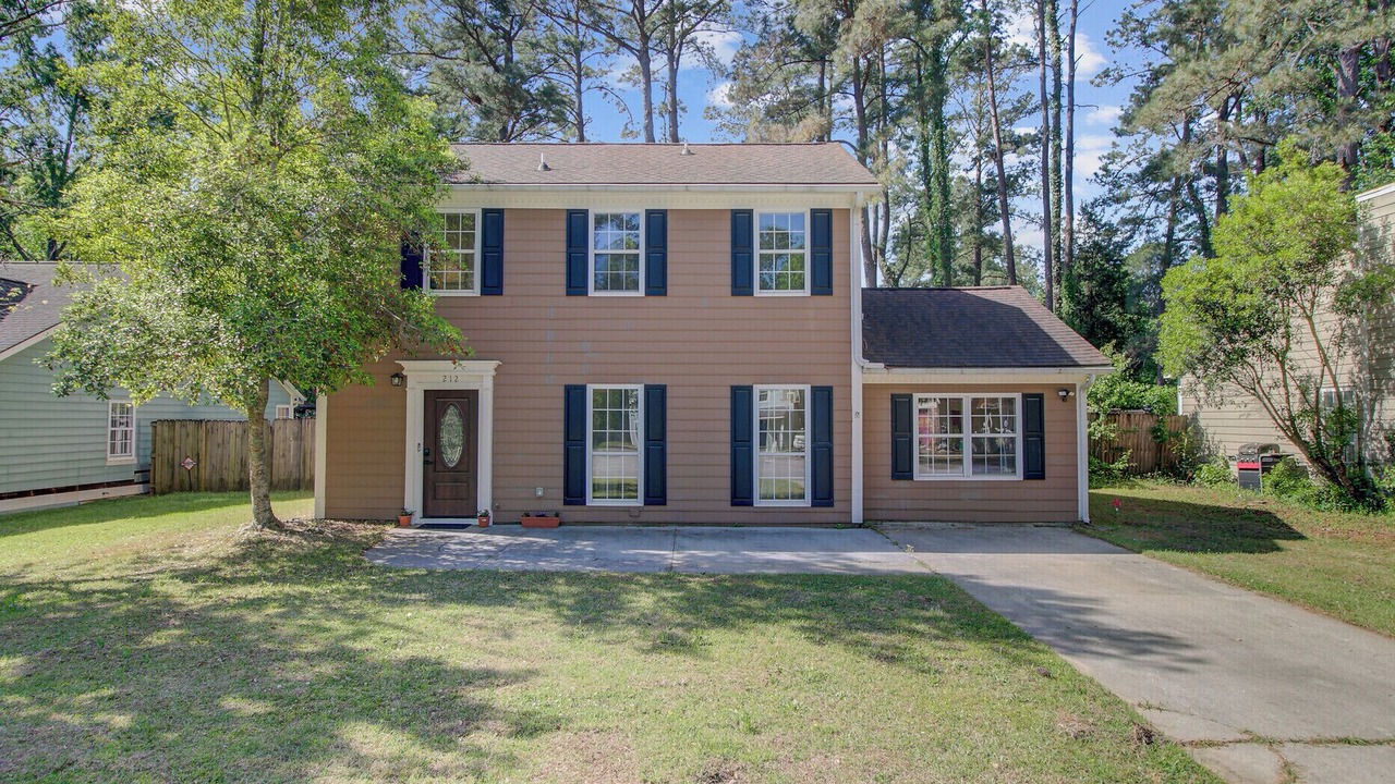 Photo of Outdoor in Summerville