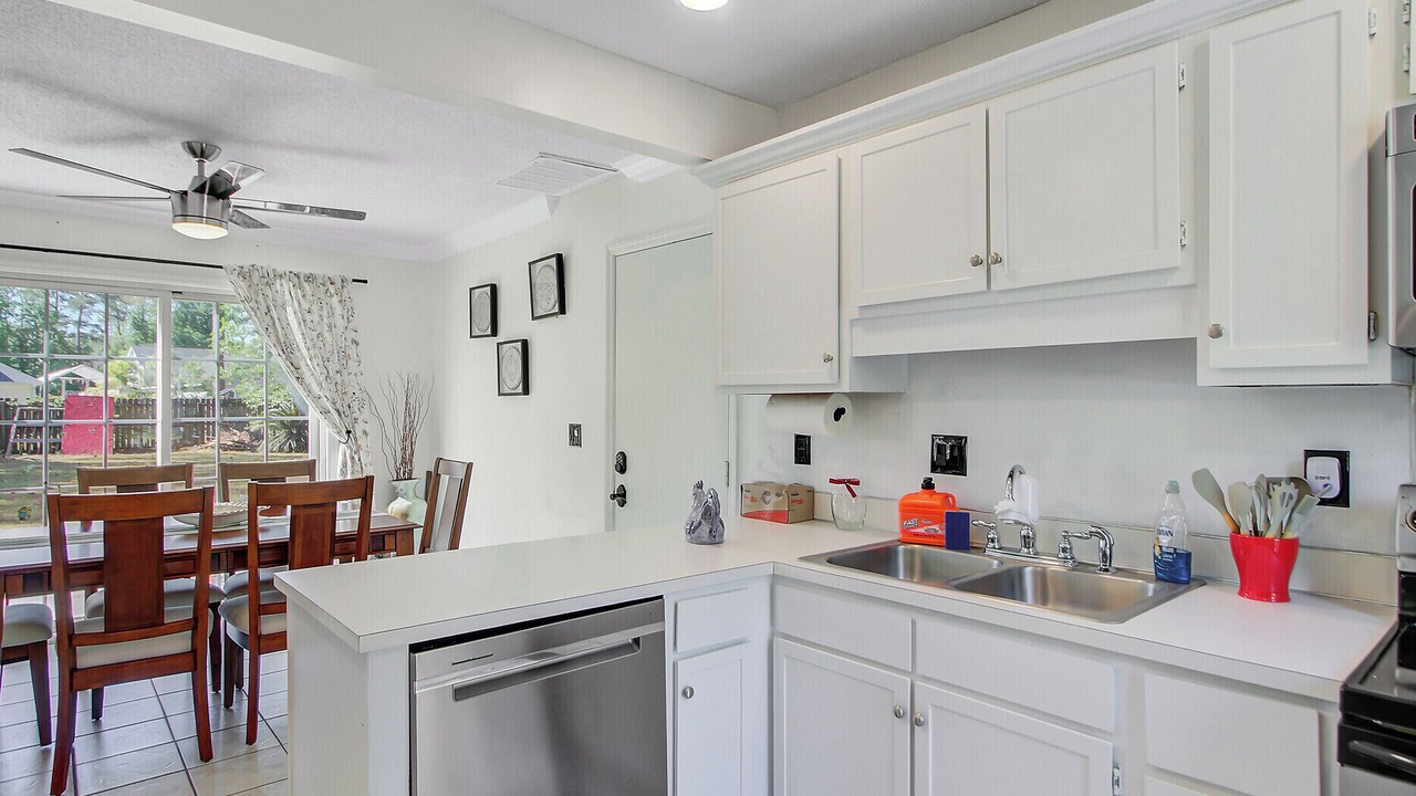 Photo of Kitchen in Summerville