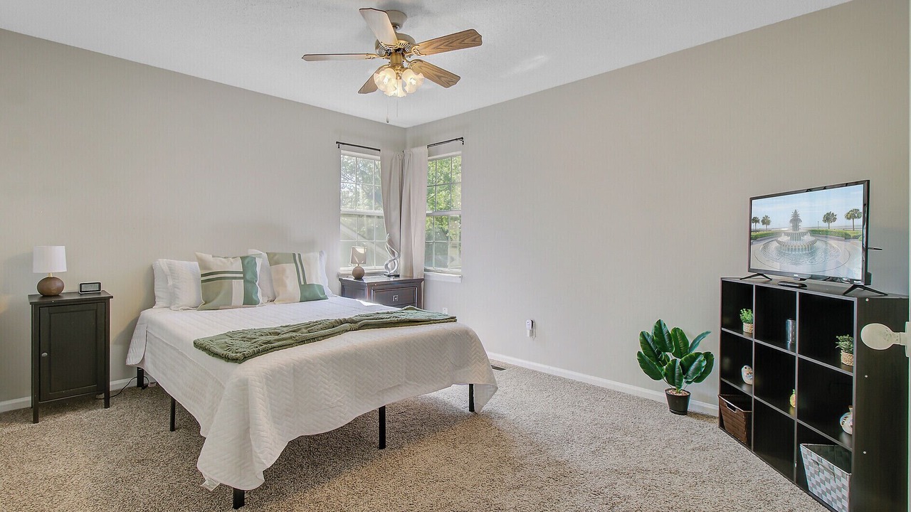 Photo of Bedroom in Summerville
