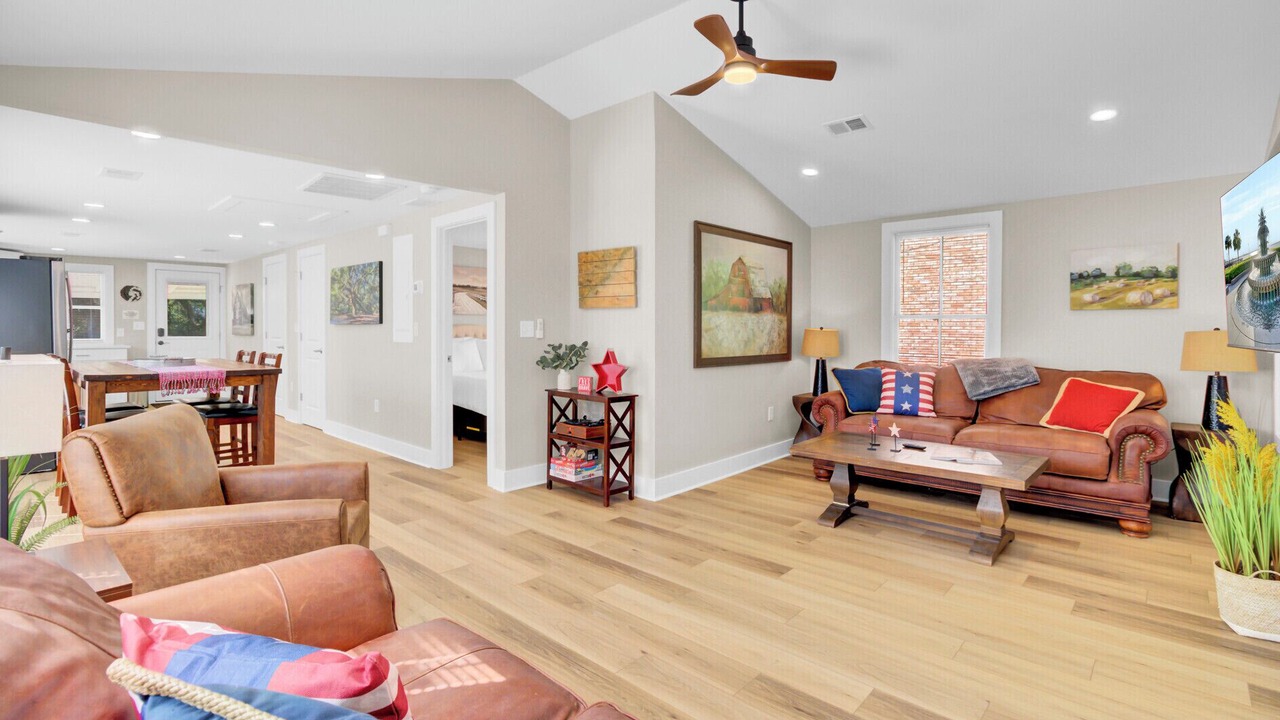 Photo of Livingroom in Johns Island