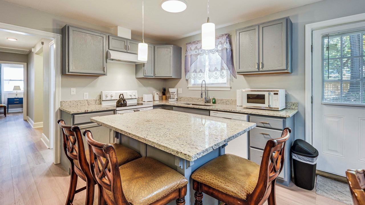 Photo of Kitchen in West Ashley