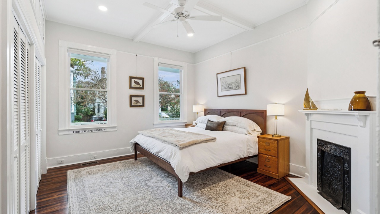 Photo of Bedroom in Westside