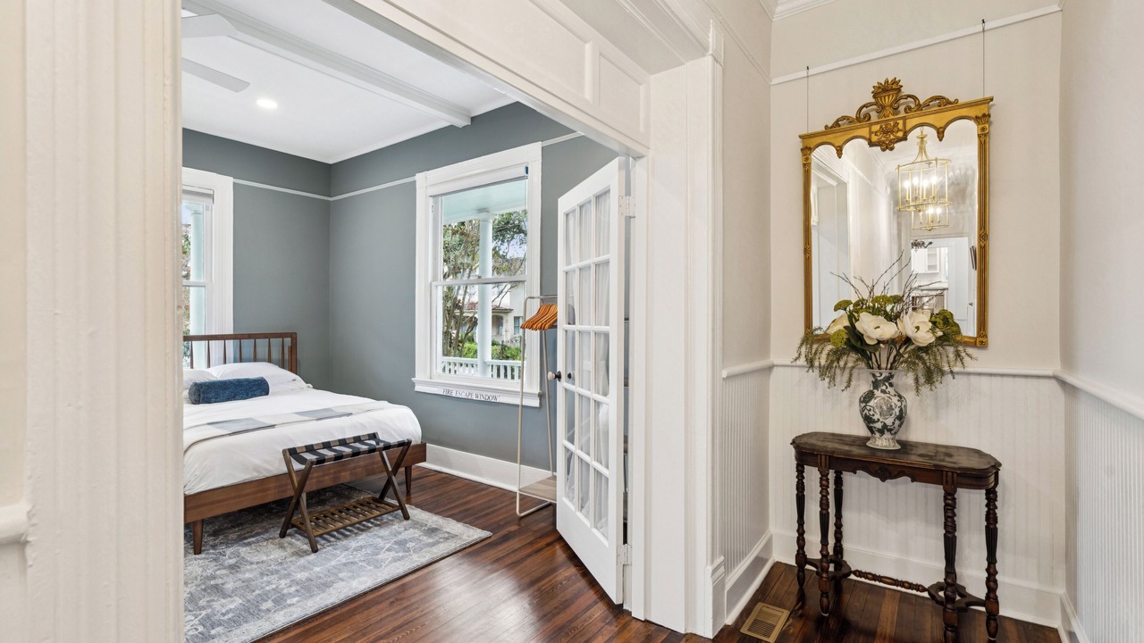 Photo of Bedroom in Westside