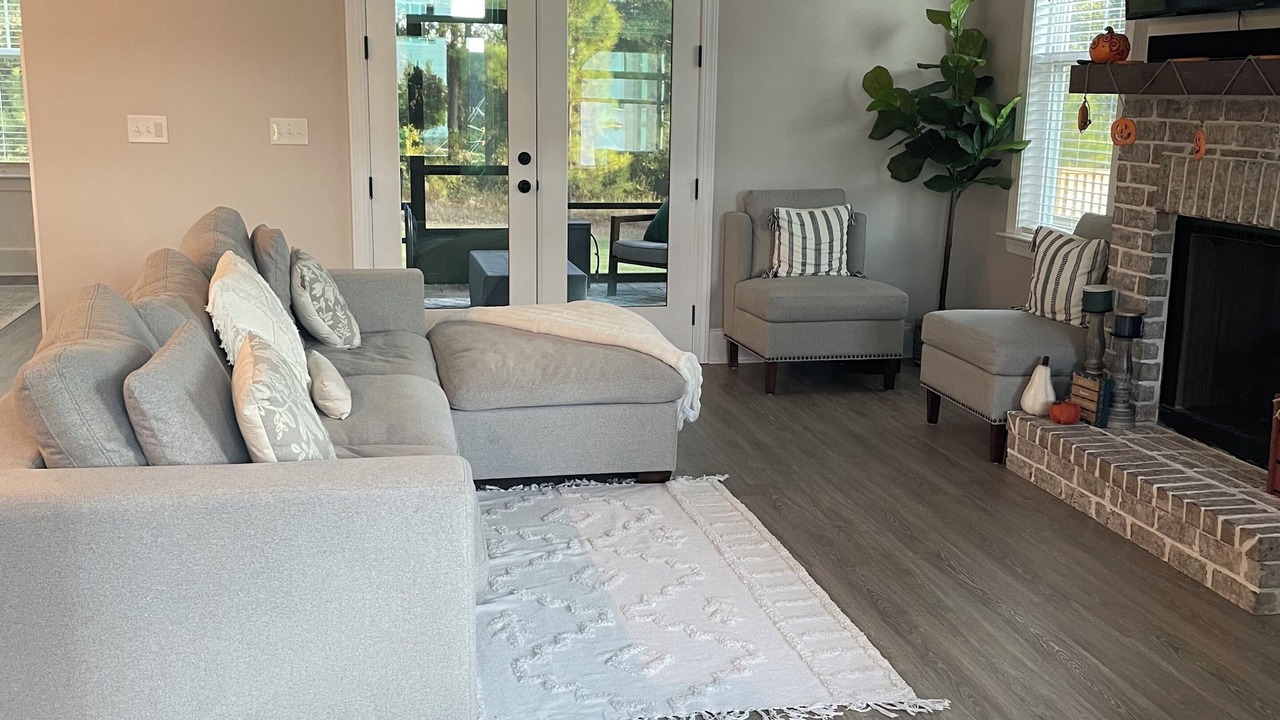 Photo of Livingroom in Evans