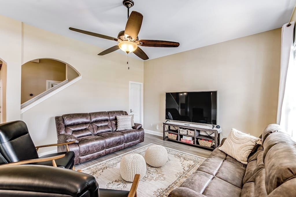 Photo of Livingroom in Port Wentworth
