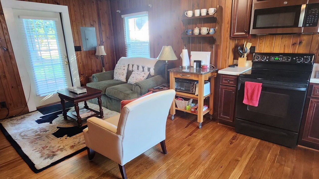Photo of Livingroom in Clinton