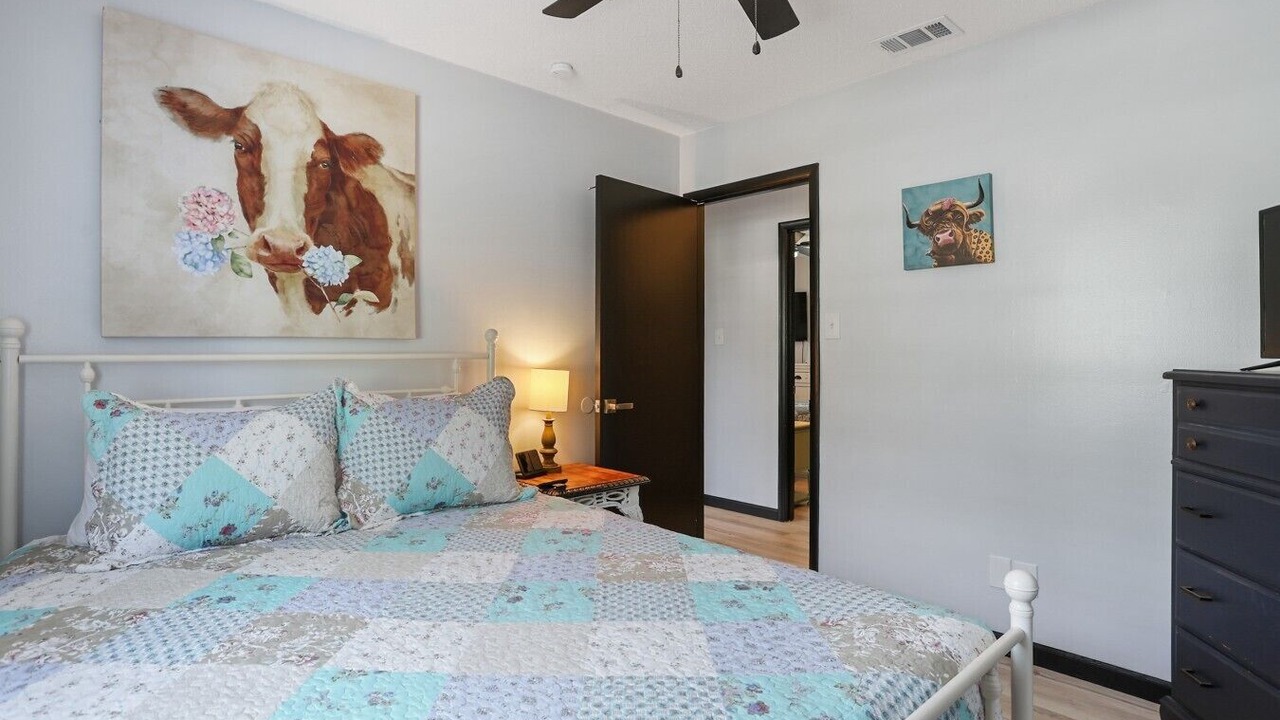 Photo of Bedroom in Savannah