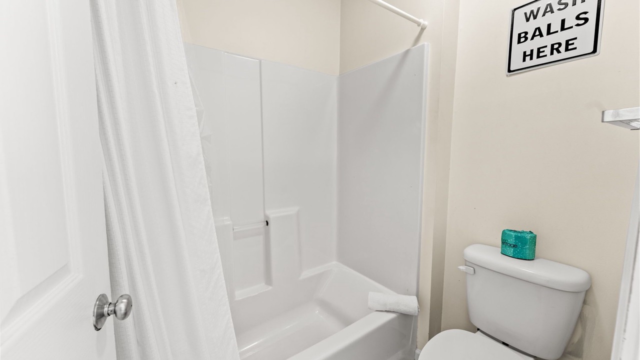 Photo of Bathroom in Red Hill