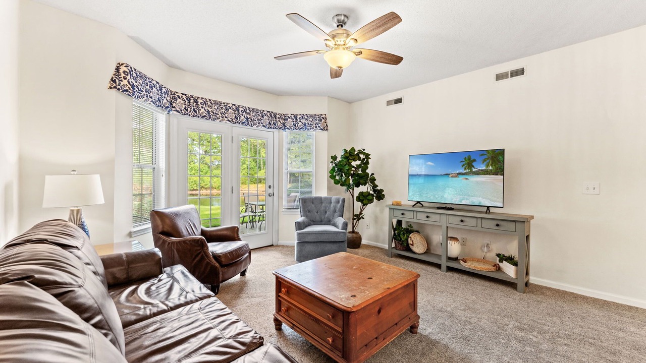 Photo of Livingroom in Red Hill