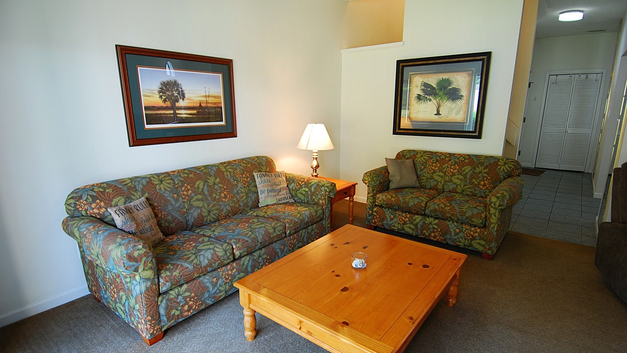 Photo of Livingroom in Arcadian Shores