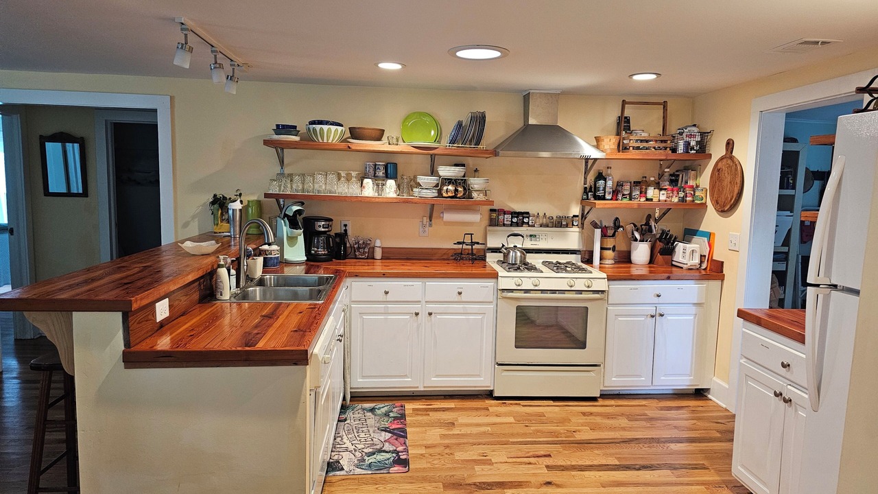 Photo of Kitchen in Port Royal