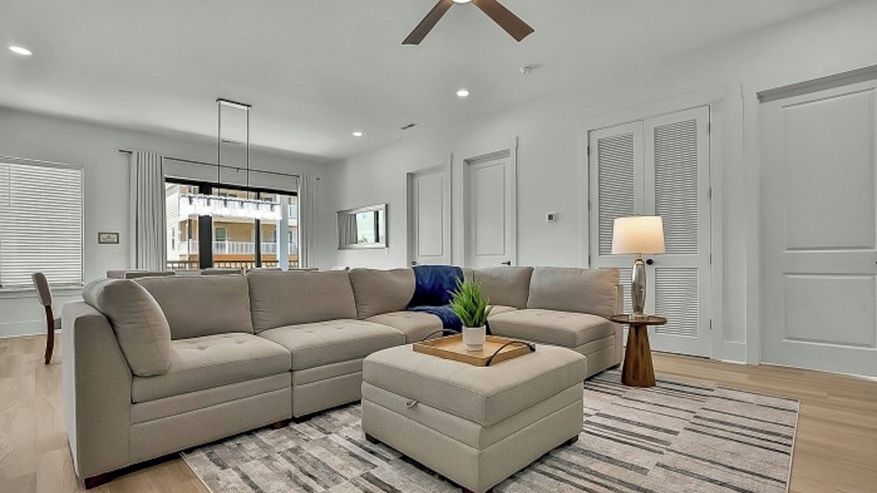 Photo of Livingroom in Windy Hill