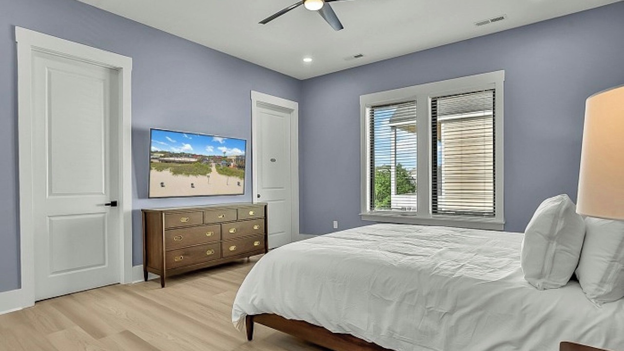 Photo of Bedroom in Windy Hill