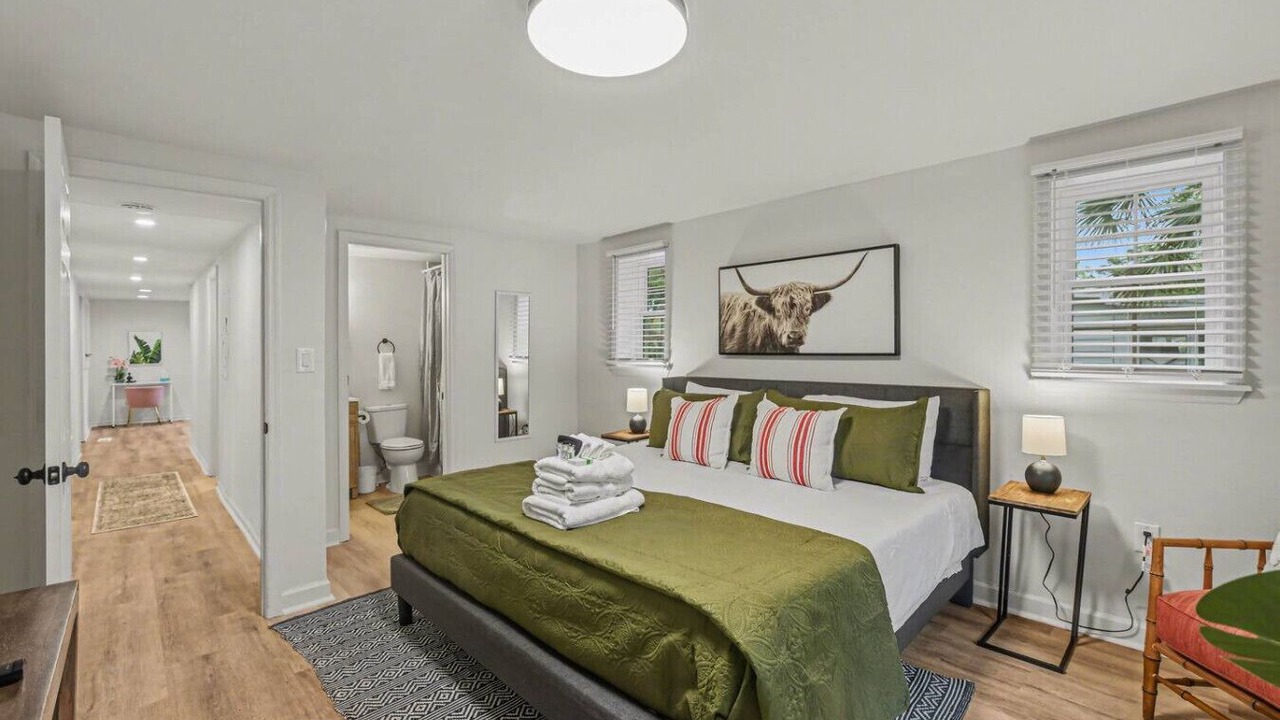 Photo of Bedroom in Hanahan