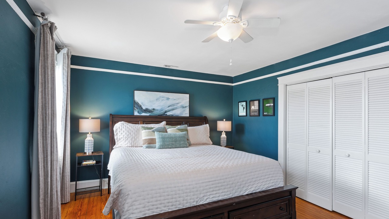 Photo of Bedroom in South of Broad