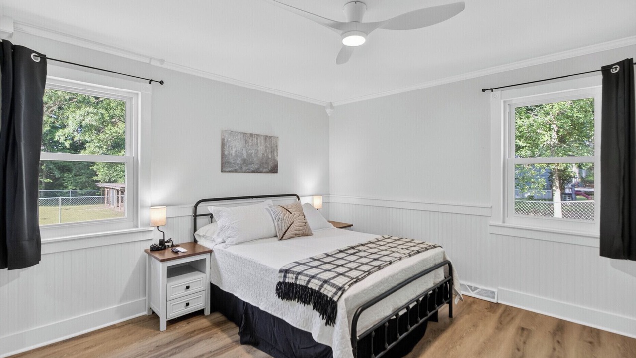 Photo of Bedroom in Summerville