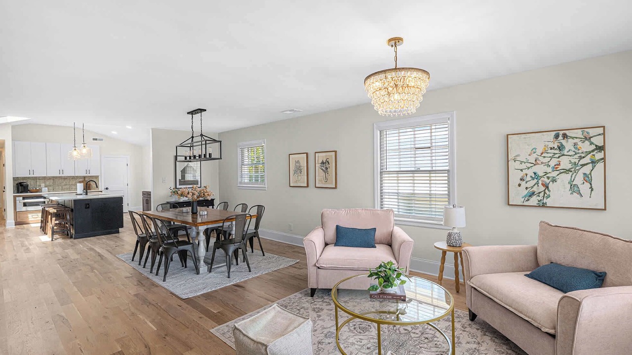 Photo of Livingroom in Plaza Midwood