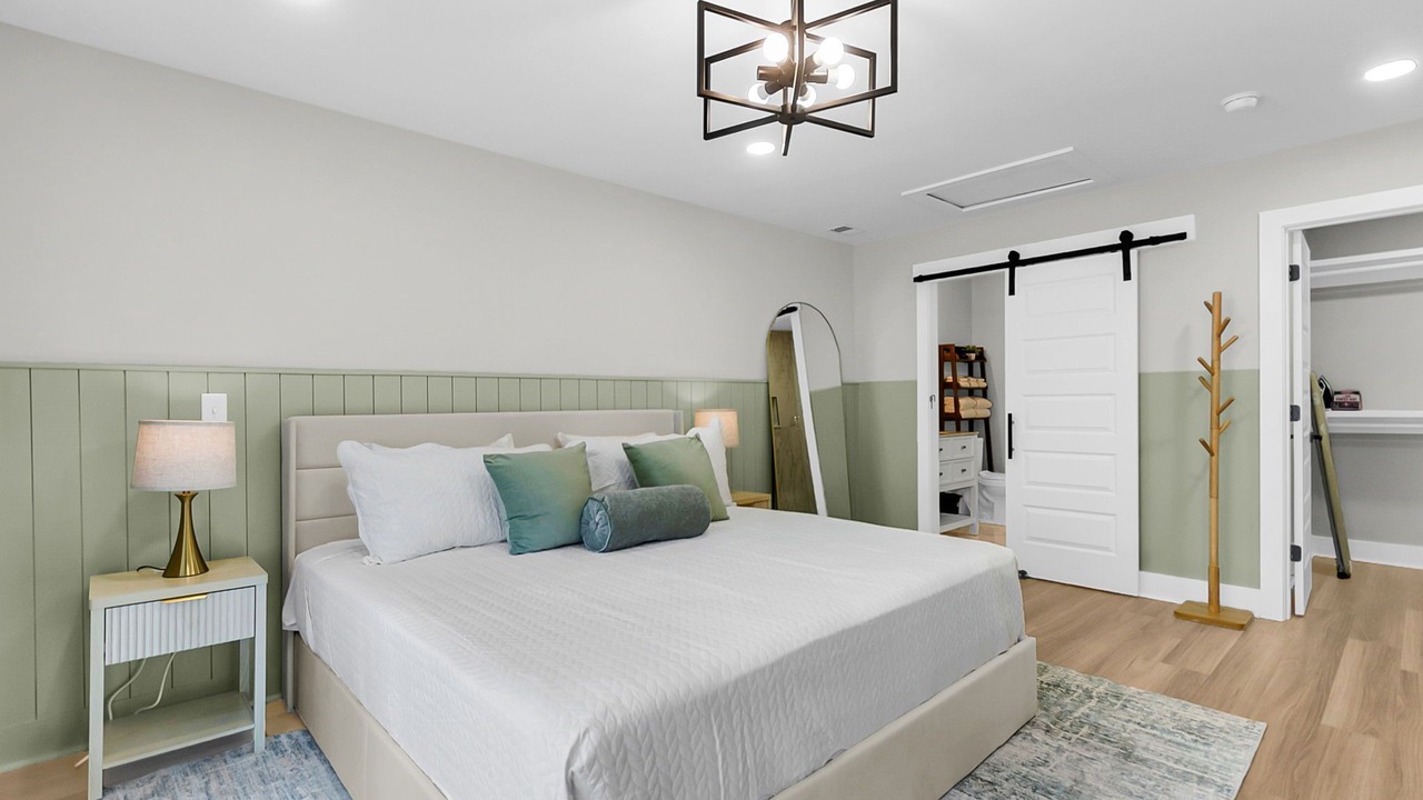 Photo of Bedroom in Hanahan