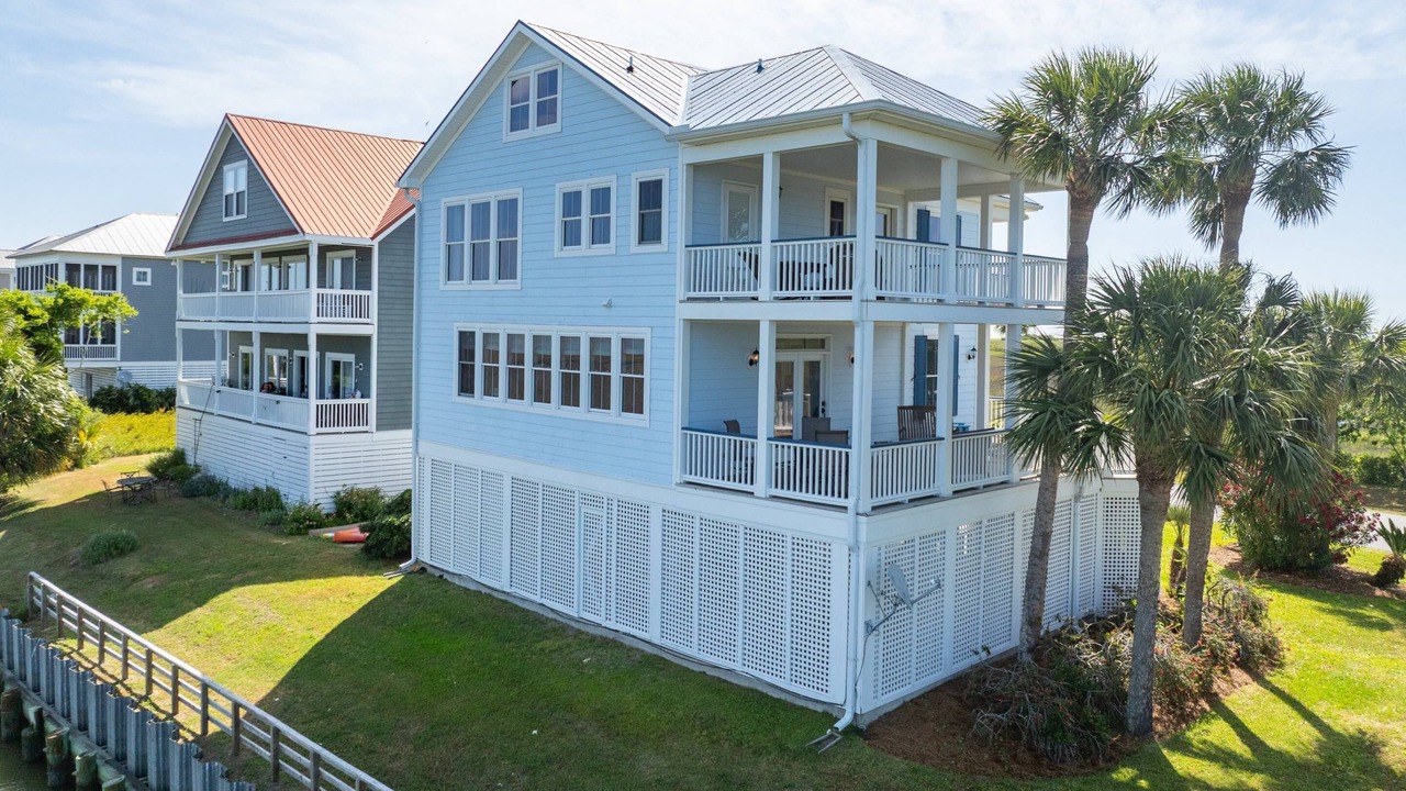 Photo of Outdoor in Oceanmarsh Subdivision