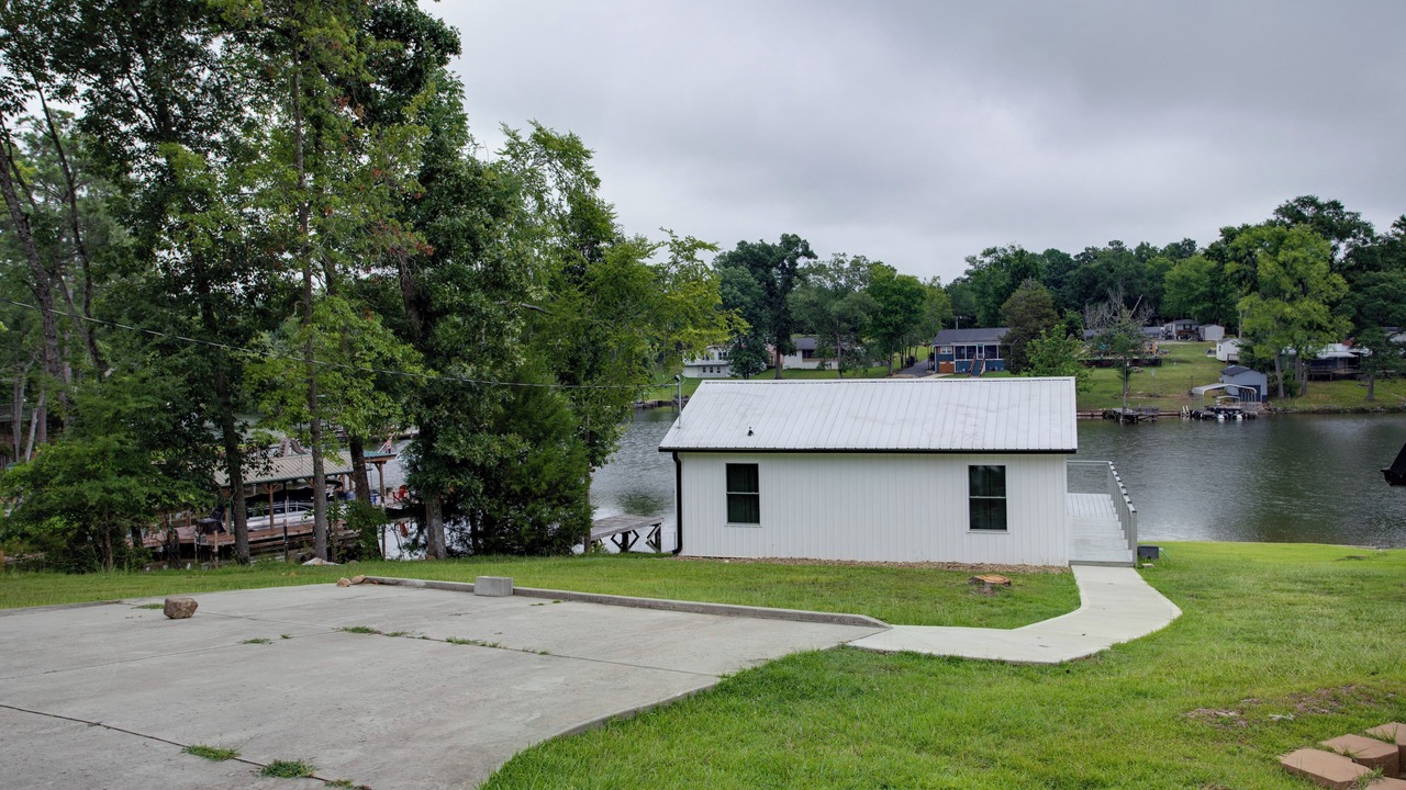 Photo of Outdoor in Cross Hill