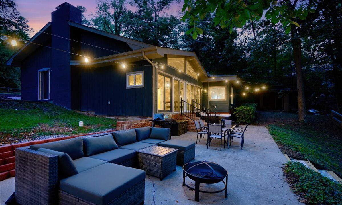 Photo of Patio Balcony in New London