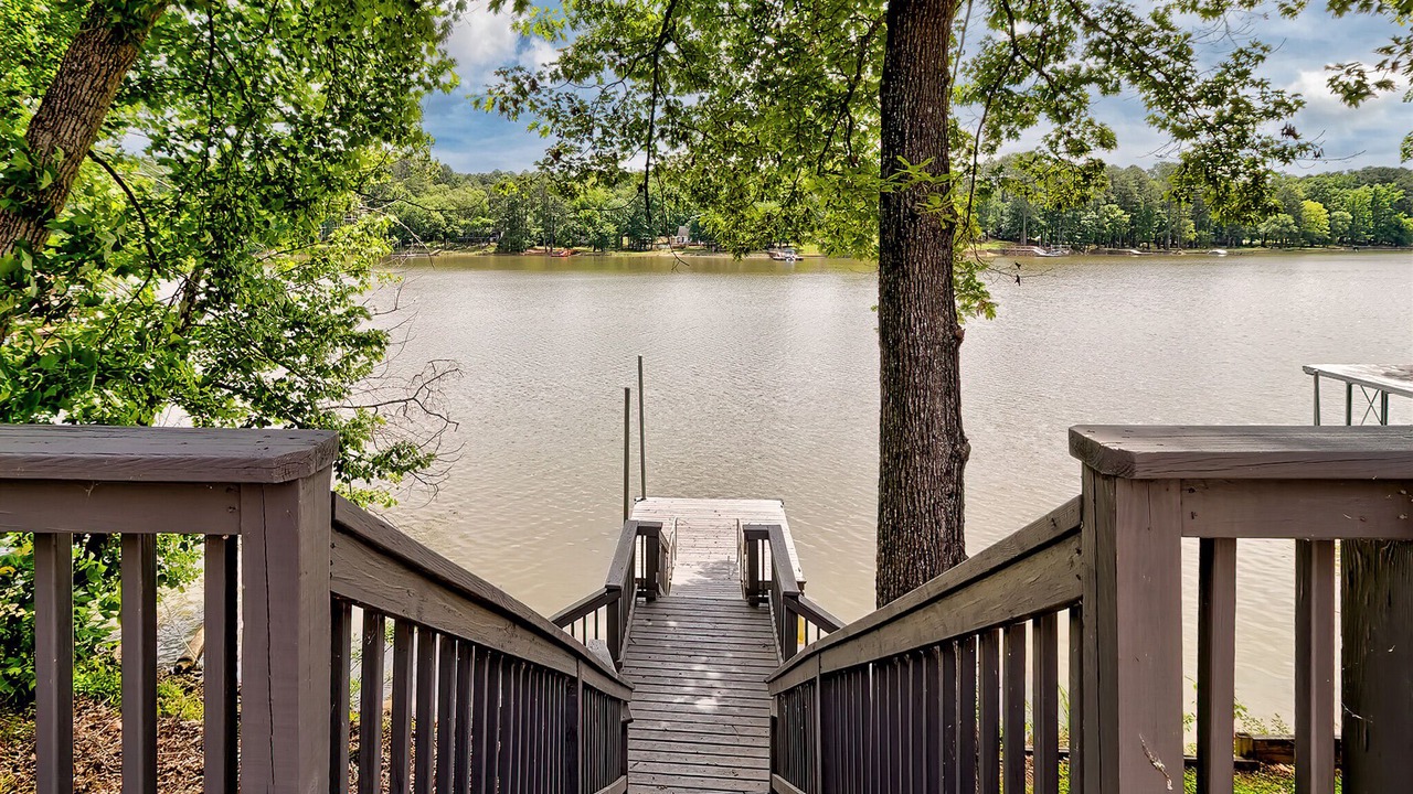 Photo of Others in White Oak