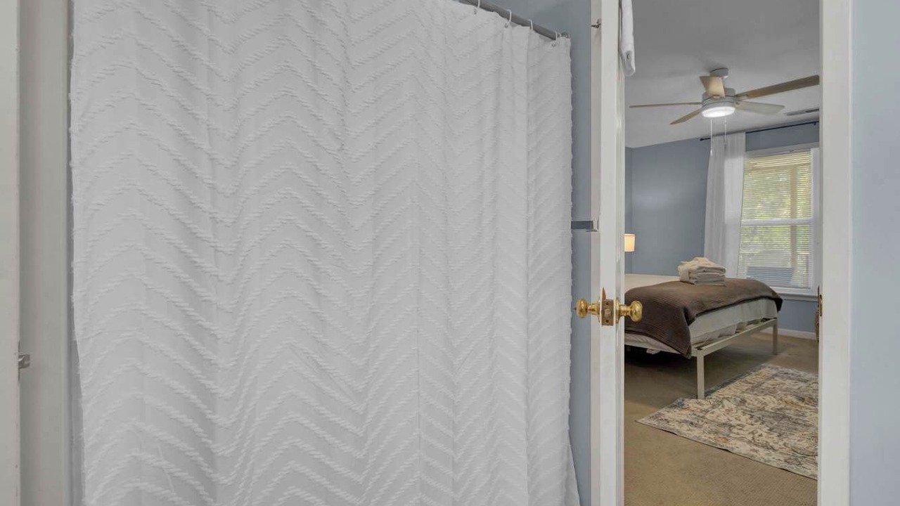 Photo of Bathroom in Sullivan's Island
