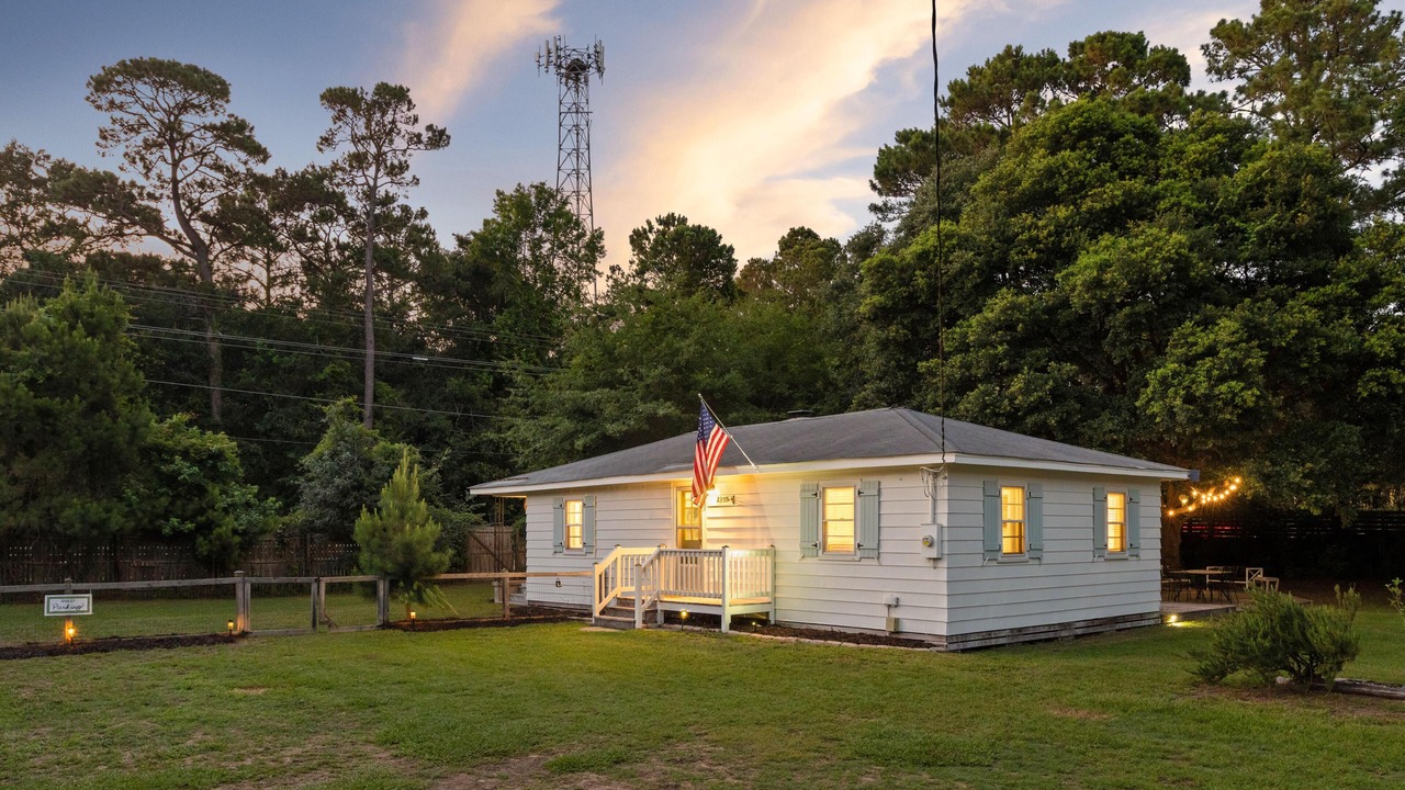 Photo of Outdoor in Mount Pleasant