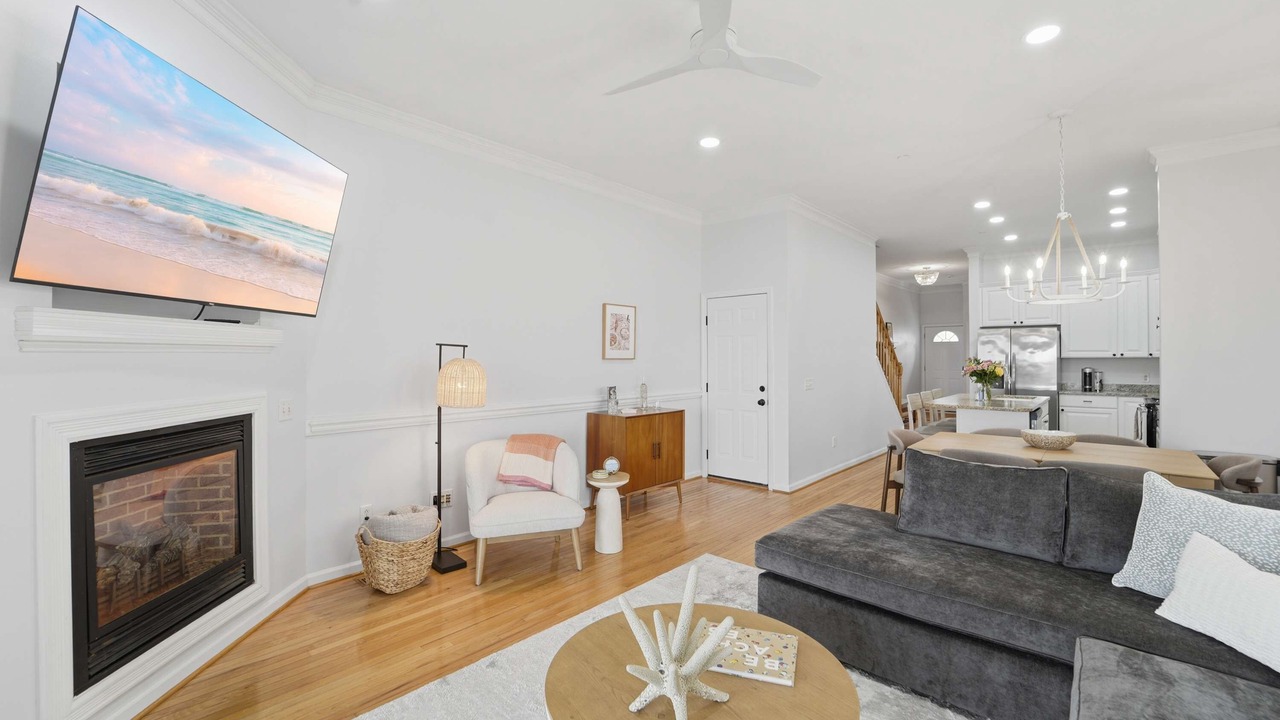 Photo of Livingroom in Waters Edge