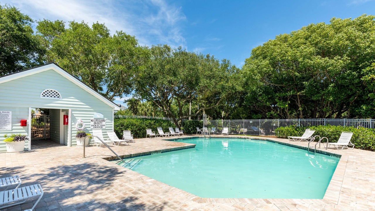 Photo of Outdoor in Pelican Bay