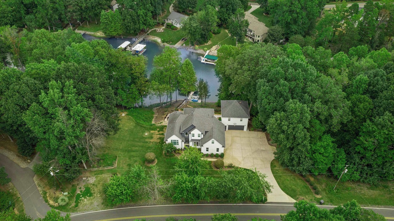 Photo of Outdoor in Mooresville