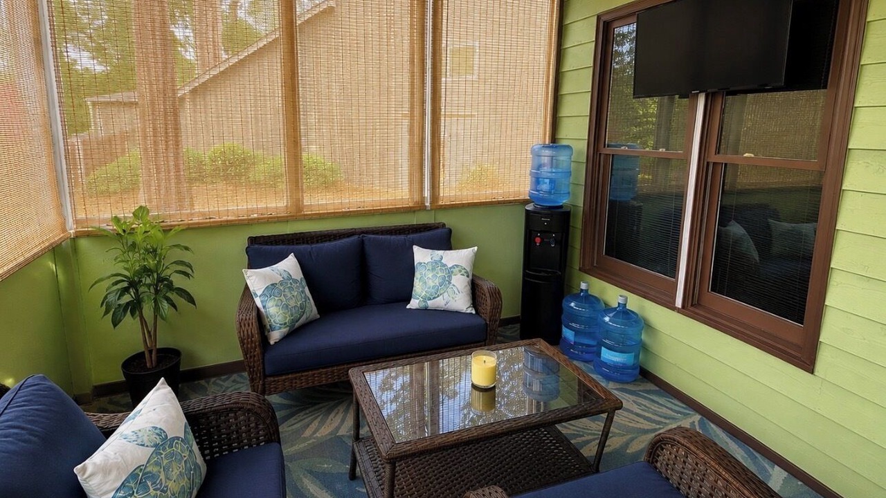 Photo of Livingroom in North Charleston