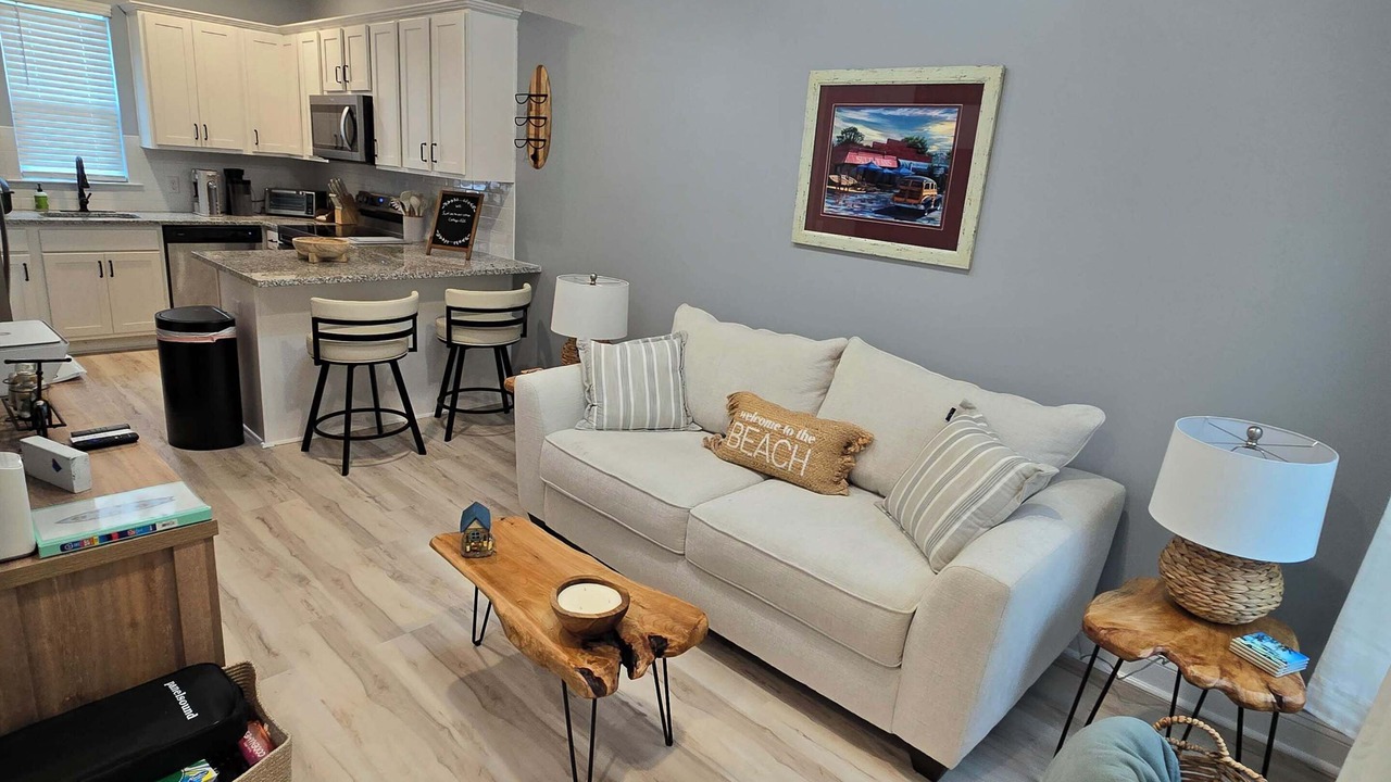 Photo of Livingroom in Goose Creek