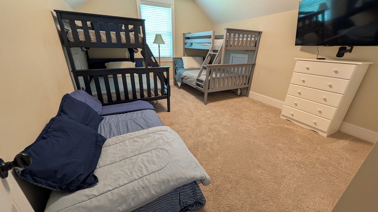 Photo of Bedroom in North Litchfield Beach