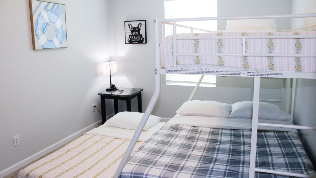 Photo of Bedroom in Pooler