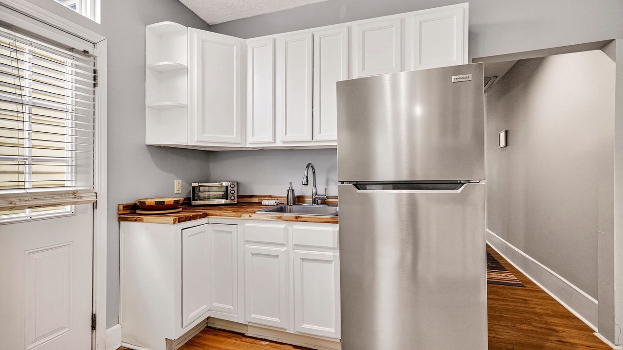 Photo of Kitchen in Beach Institute