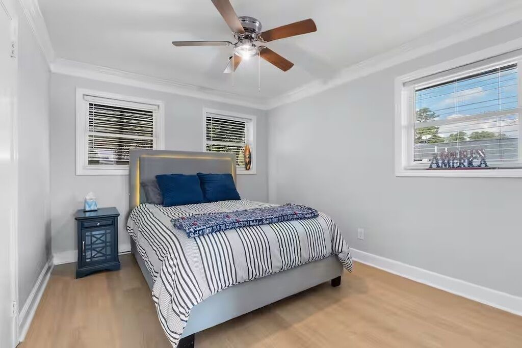 Photo of Bedroom in Lake Murray of Richland
