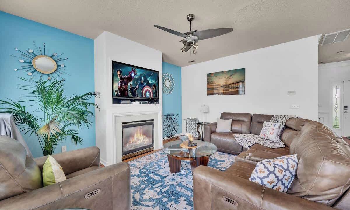 Photo of Livingroom in Steele Creek