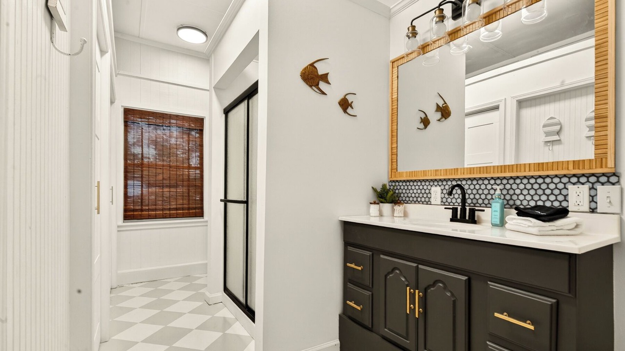 Photo of Bathroom in Manning