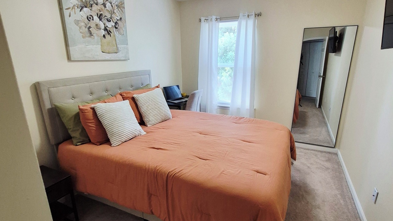 Photo of Bedroom in Brown Road